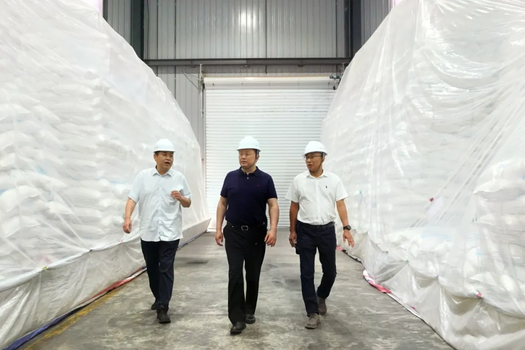 實(shí)干爭(zhēng)先 奮戰(zhàn)"雙過(guò)半" ！劉鑫到五礦集團(tuán)和明園集團(tuán)所屬企業(yè)調(diào)研